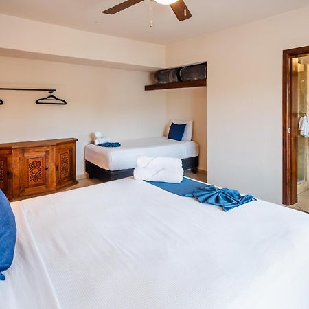 Hotel & Suites El Moro ラパス エクステリア 写真