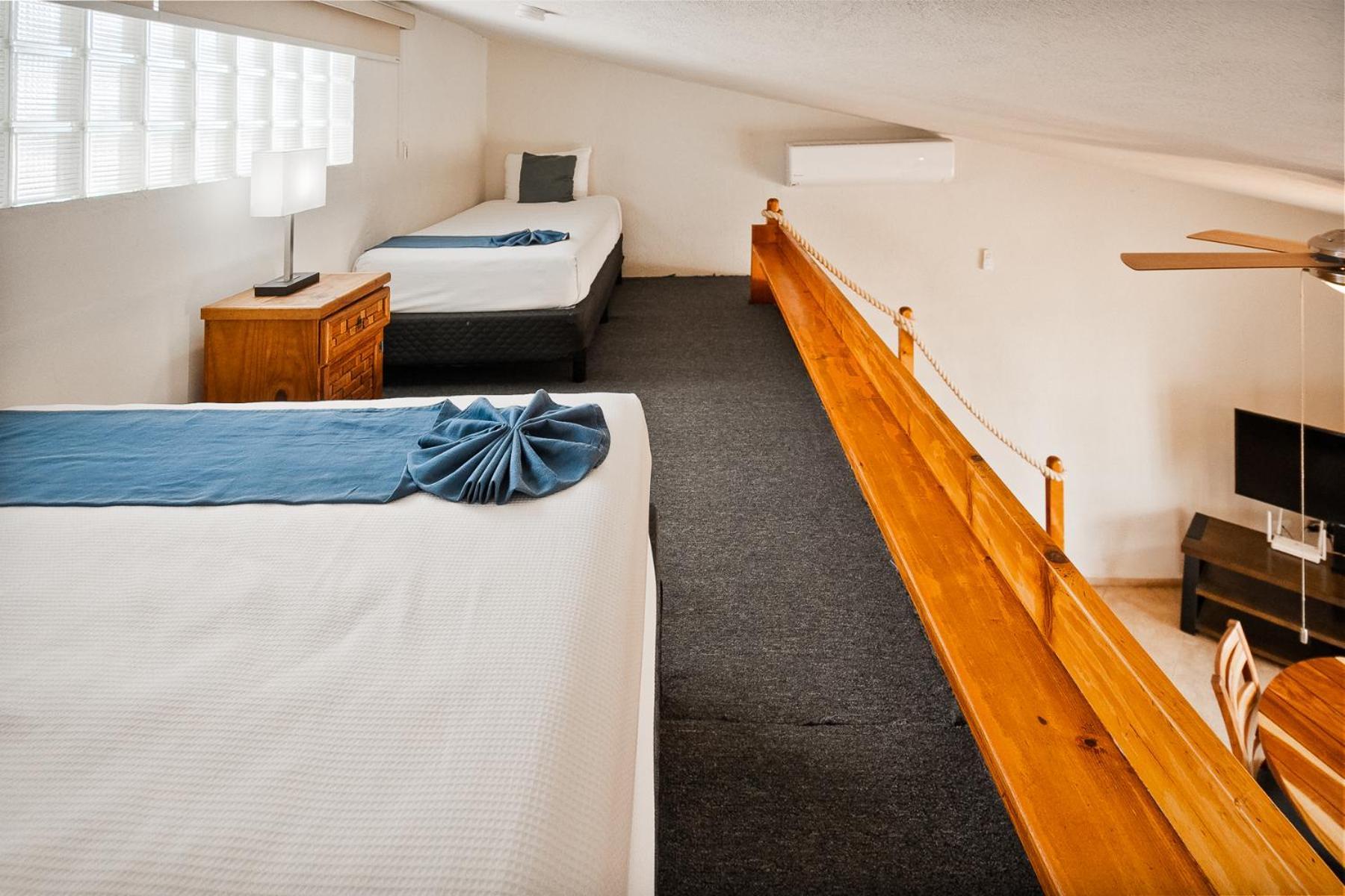 Hotel & Suites El Moro ラパス エクステリア 写真